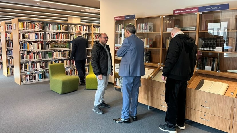 Uluslararası Bilim Diplomasisi ve Bilimsel Miras Sempozyumu Konuşmacılarından Kütüphanemize Ziyaret